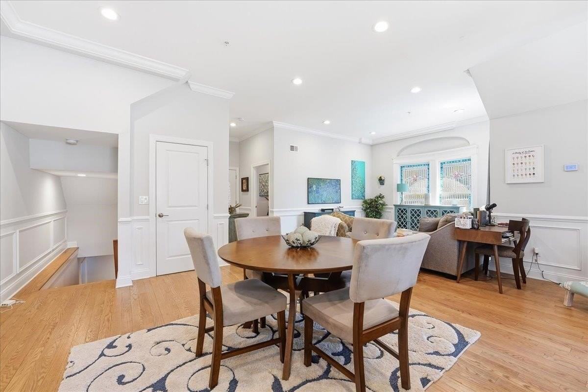 41 Bentley Ave #1 - Photo 6 of 39