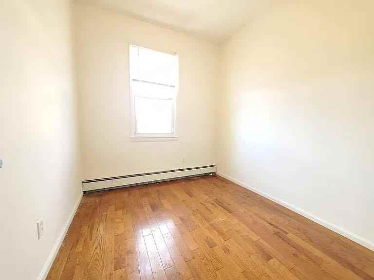 54 Gates Ave #2 - Photo 5 of 10