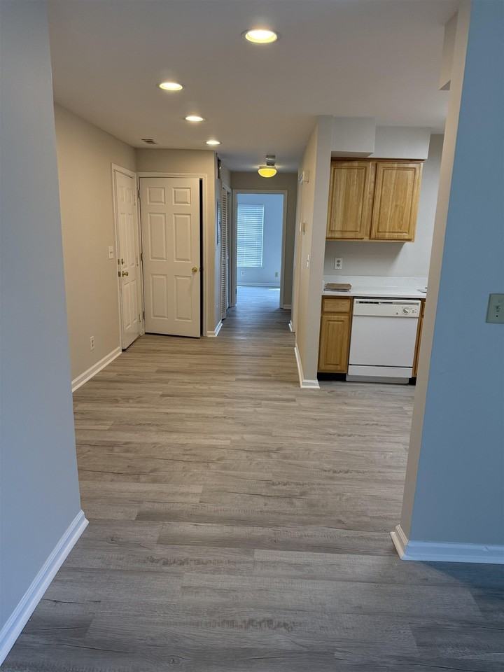 380 Ocean Ave #1 - Photo 6 of 11