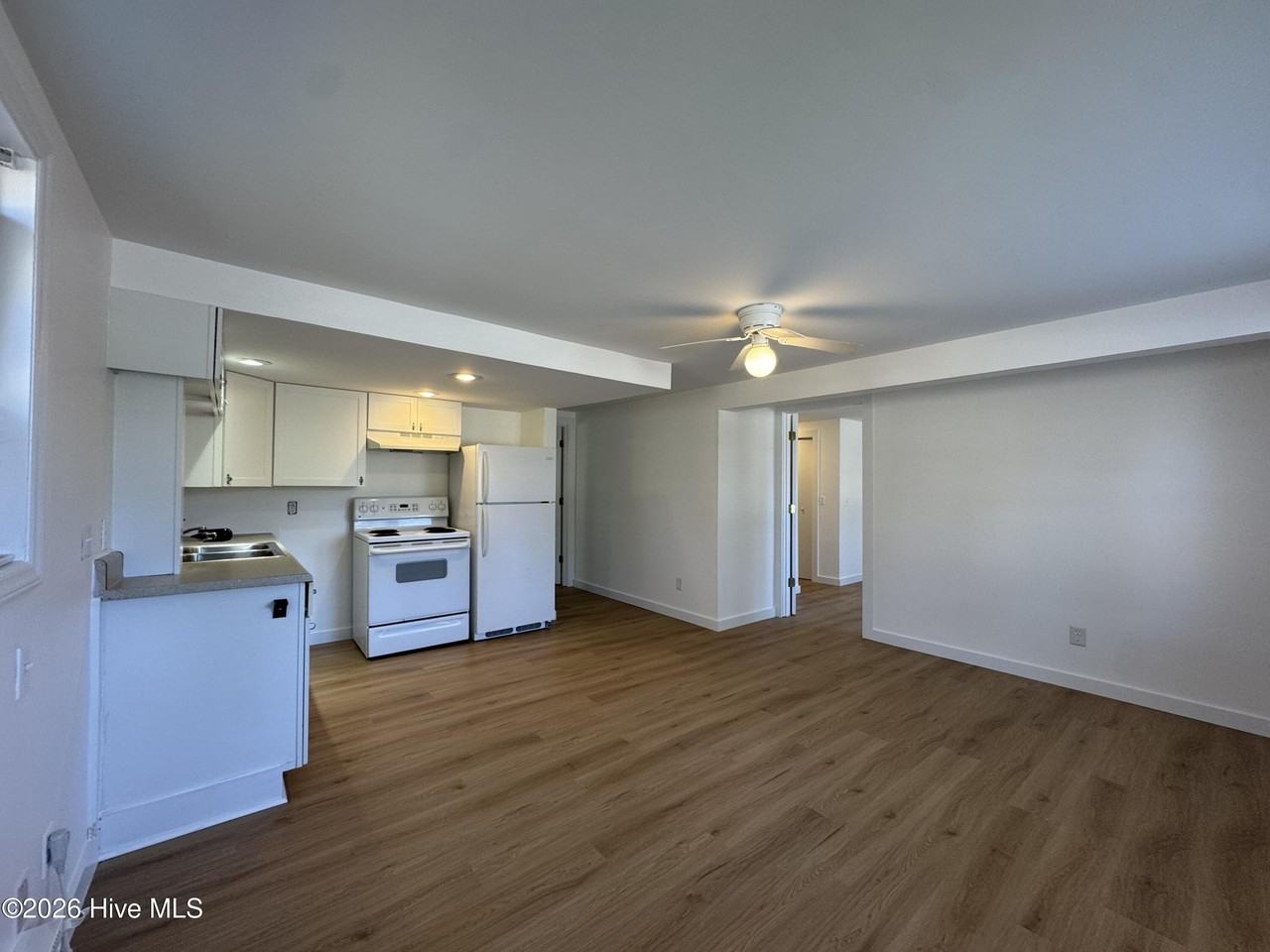 100 Ne 43rd St #1 - Photo 5 of 17