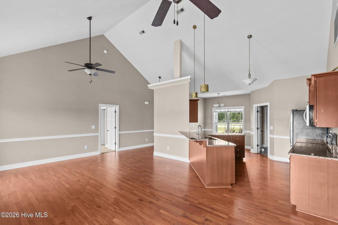 301 Antioch Lakes Rd - Photo 7 of 37