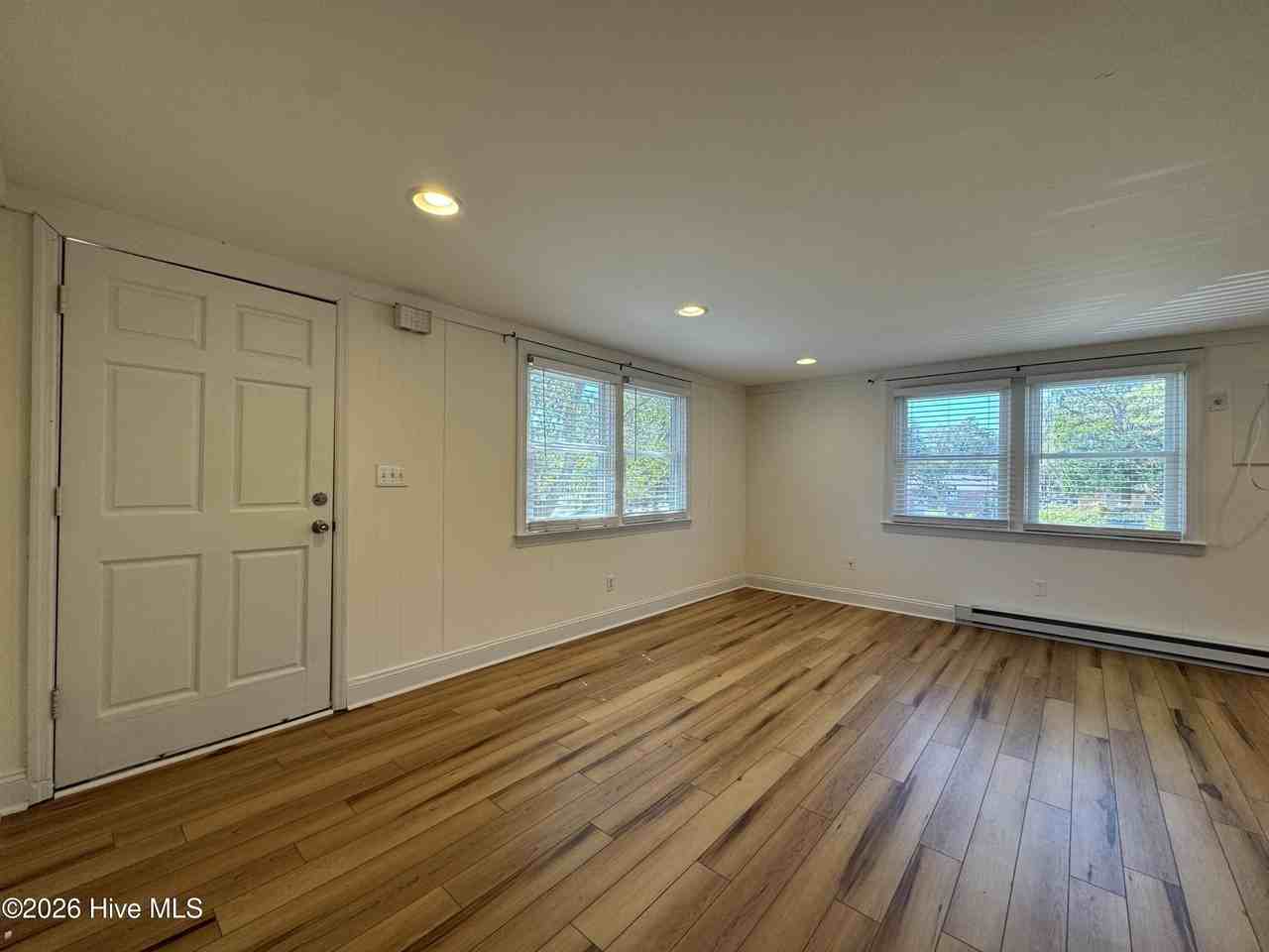 100 Ne 43rd St #1 - Photo 3 of 13