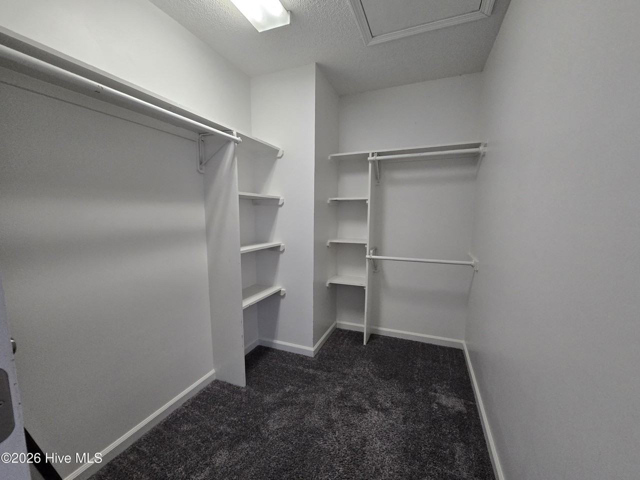 108 Charlene Dr - Photo 7 of 11