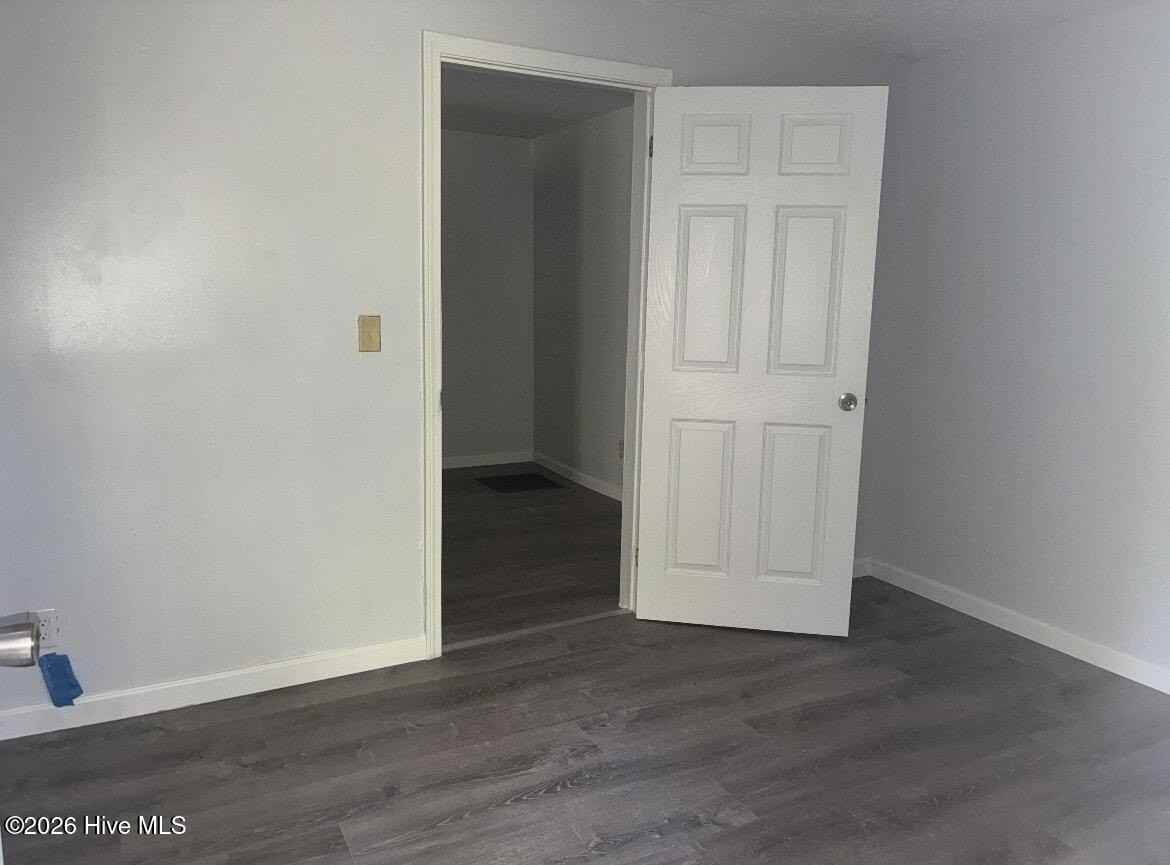 217 Robinson St #B - Photo 4 of 6