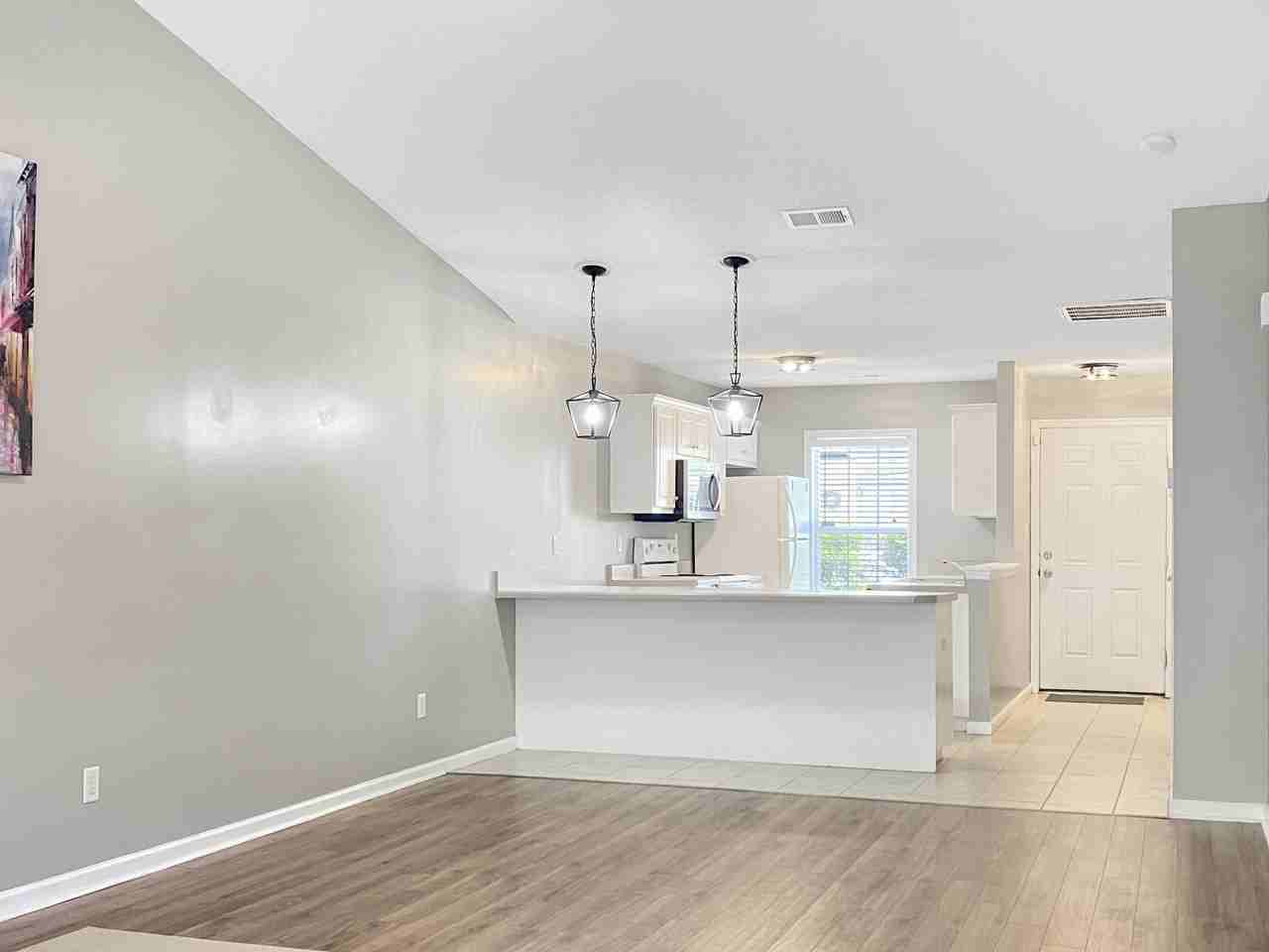 1021 Old Marks Dr - Photo 5 of 13