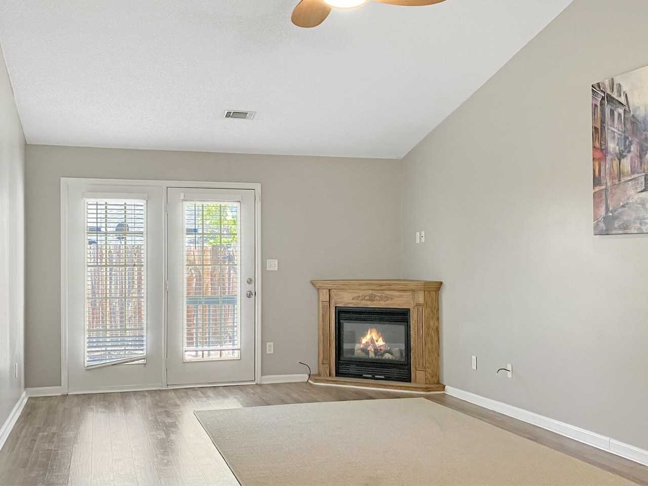 1021 Old Marks Dr - Photo 6 of 13