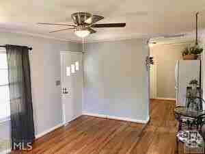 1145 Lavender Rd - Photo 4 of 26