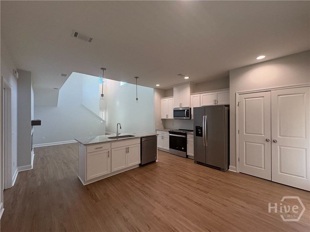 159 Buckingham Dr - Photo 5 of 20