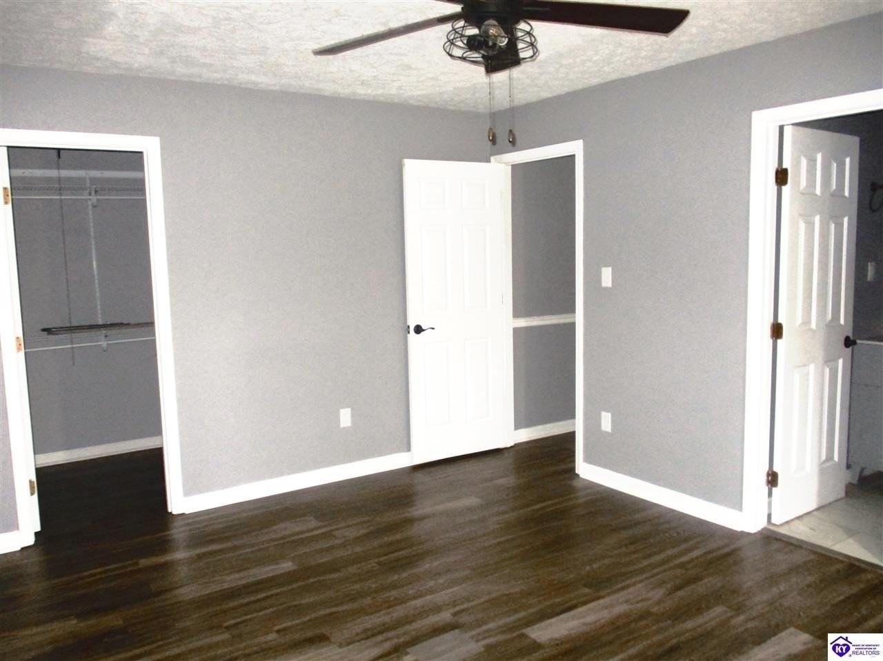 609 Foxfire Rd - Photo 7 of 17