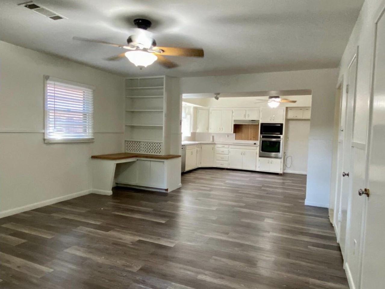 3505 46th St - Photo 5 of 9