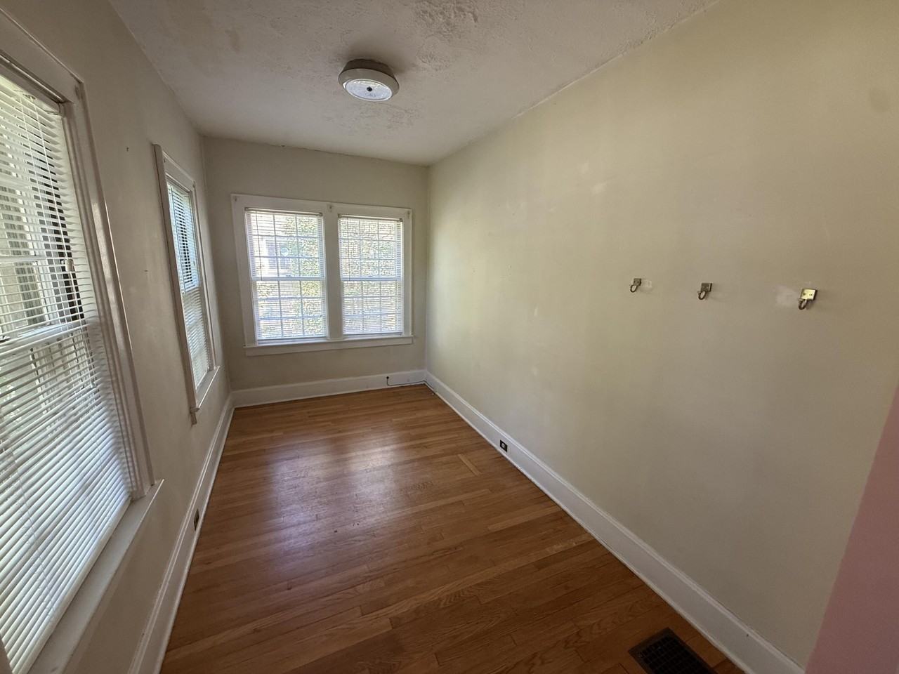 608 Kastle Rd Apt A - Photo 3 of 14