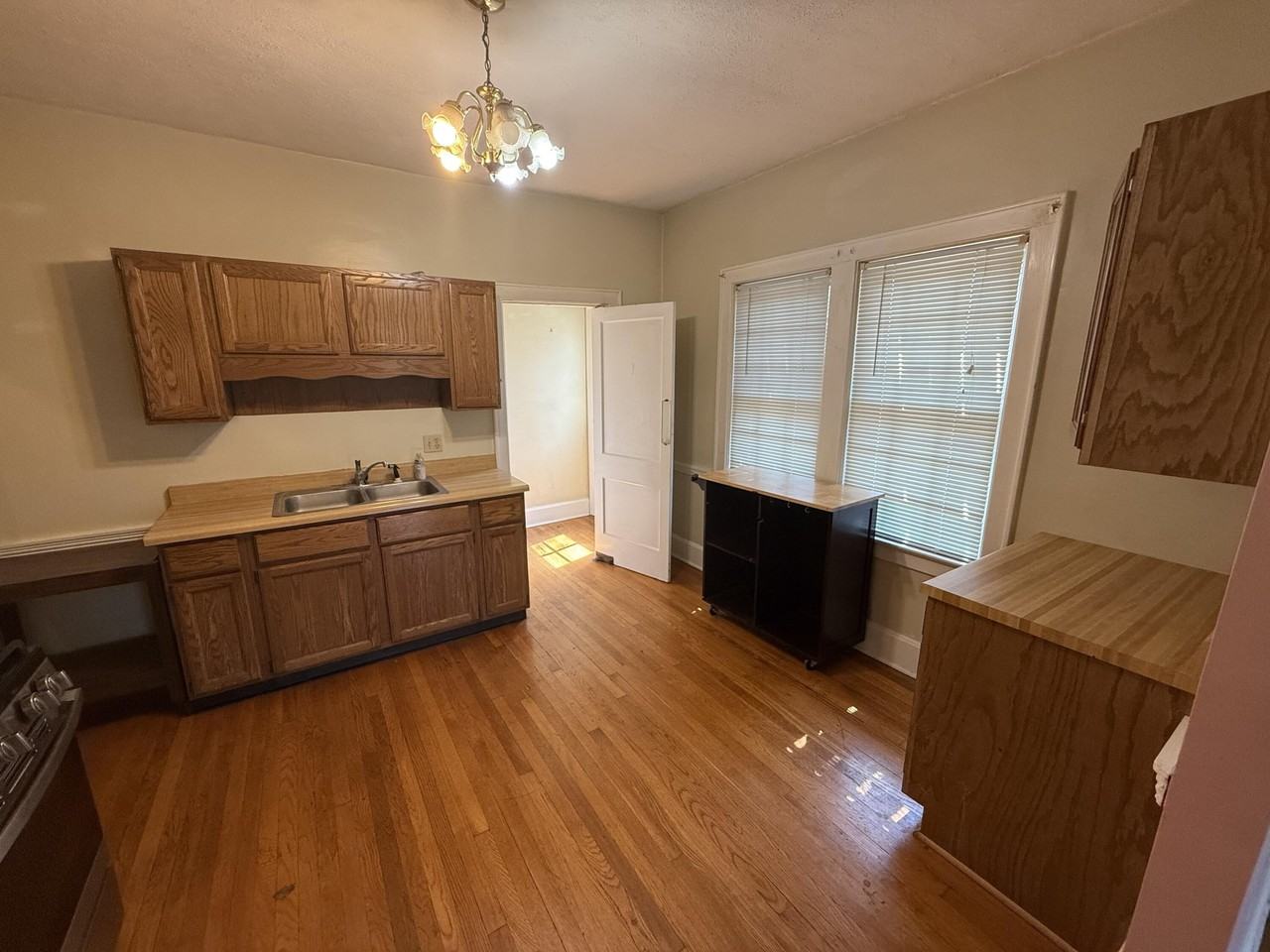 608 Kastle Rd Apt A - Photo 4 of 14