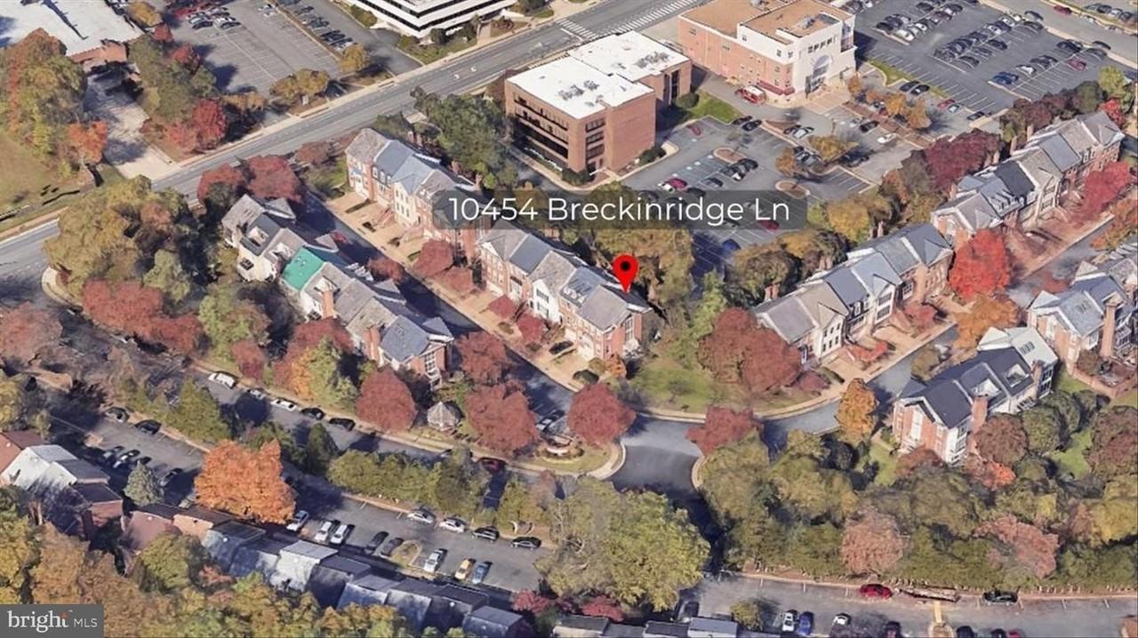 10454 Breckinridge Ln - Photo 2 of 31