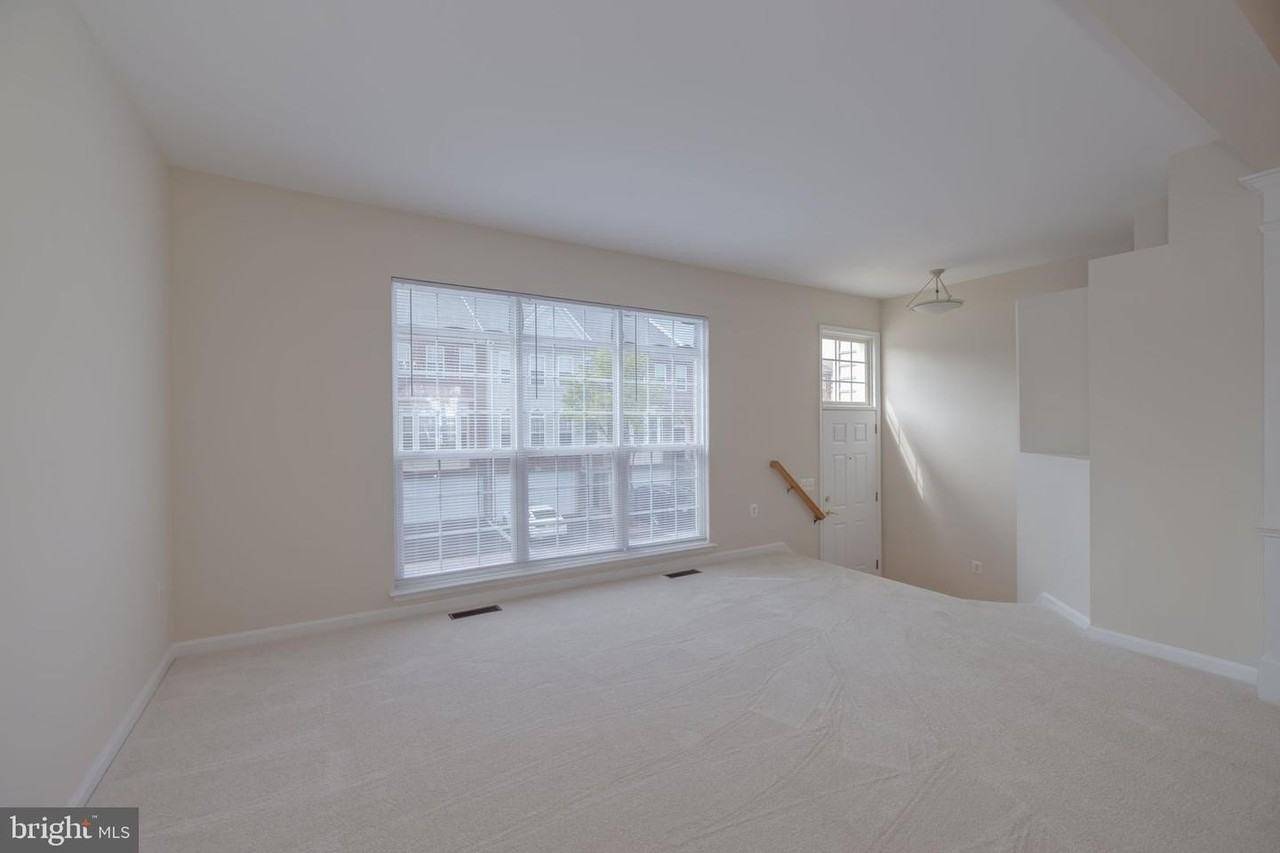 6144 Cilantro Dr - Photo 2 of 40