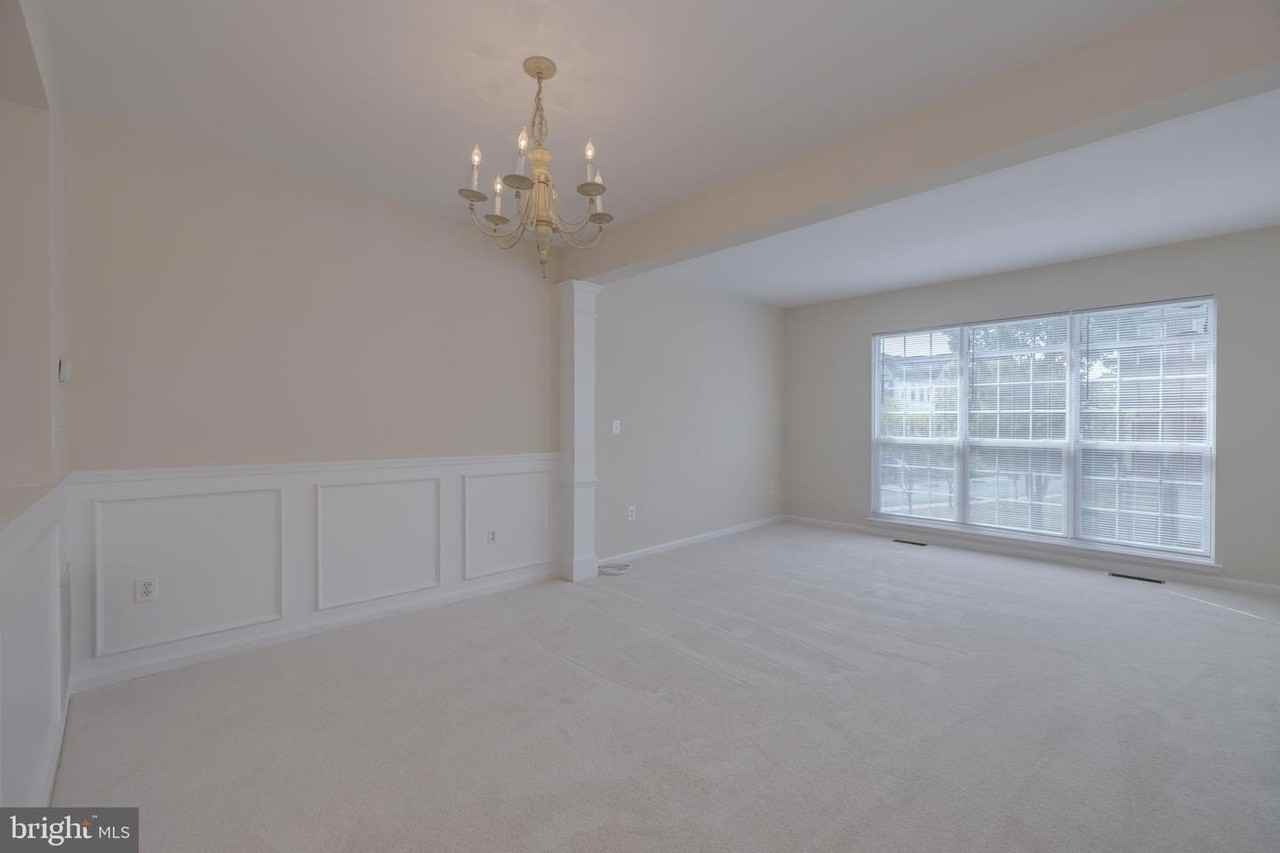 6144 Cilantro Dr - Photo 6 of 40