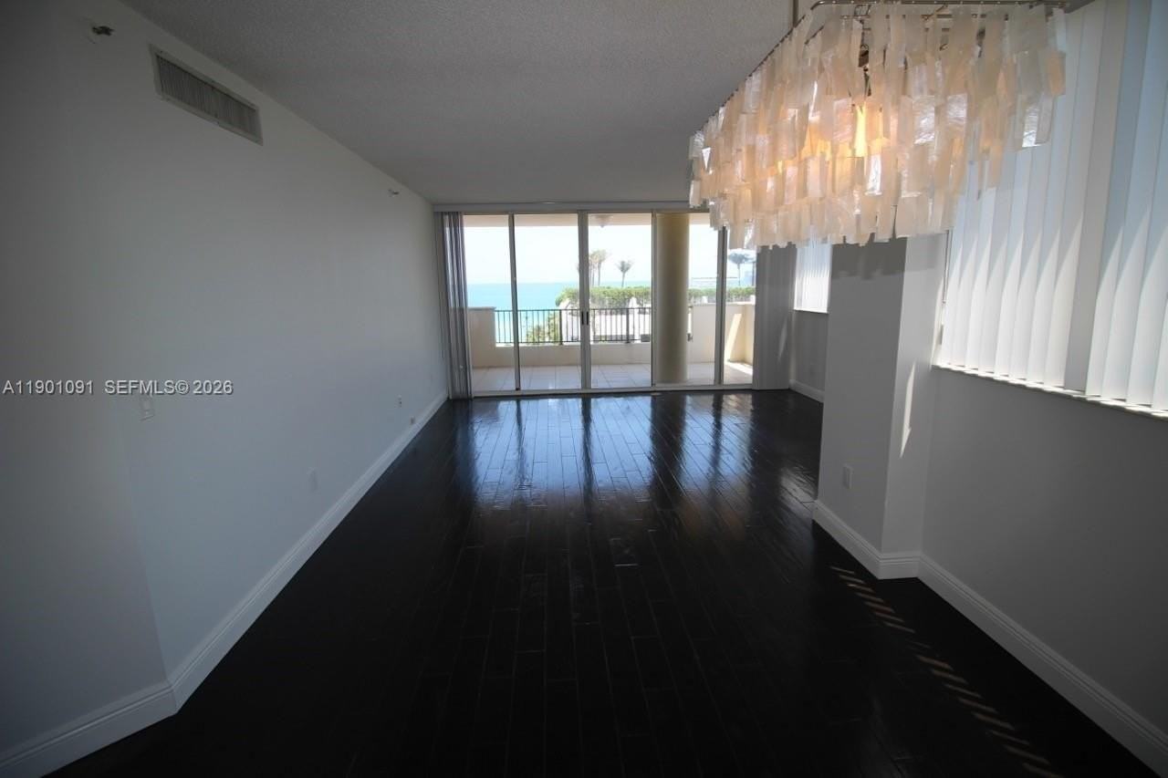 6422 Collins Ave #701 - Photo 2 of 21