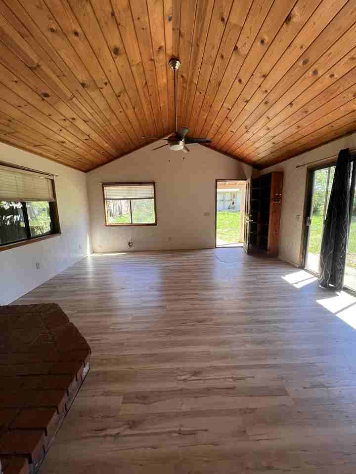 11218 Cedar Ridge Dr #1 - Photo 7 of 12