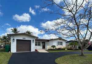 5032 Sw 94th Ave - Photo 1 of 1