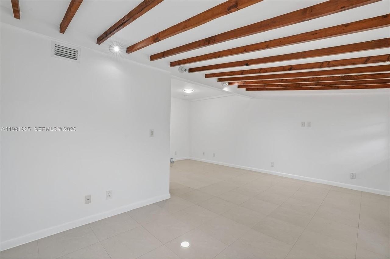 6761 Sw 13th Ter #1 - Photo 6 of 23