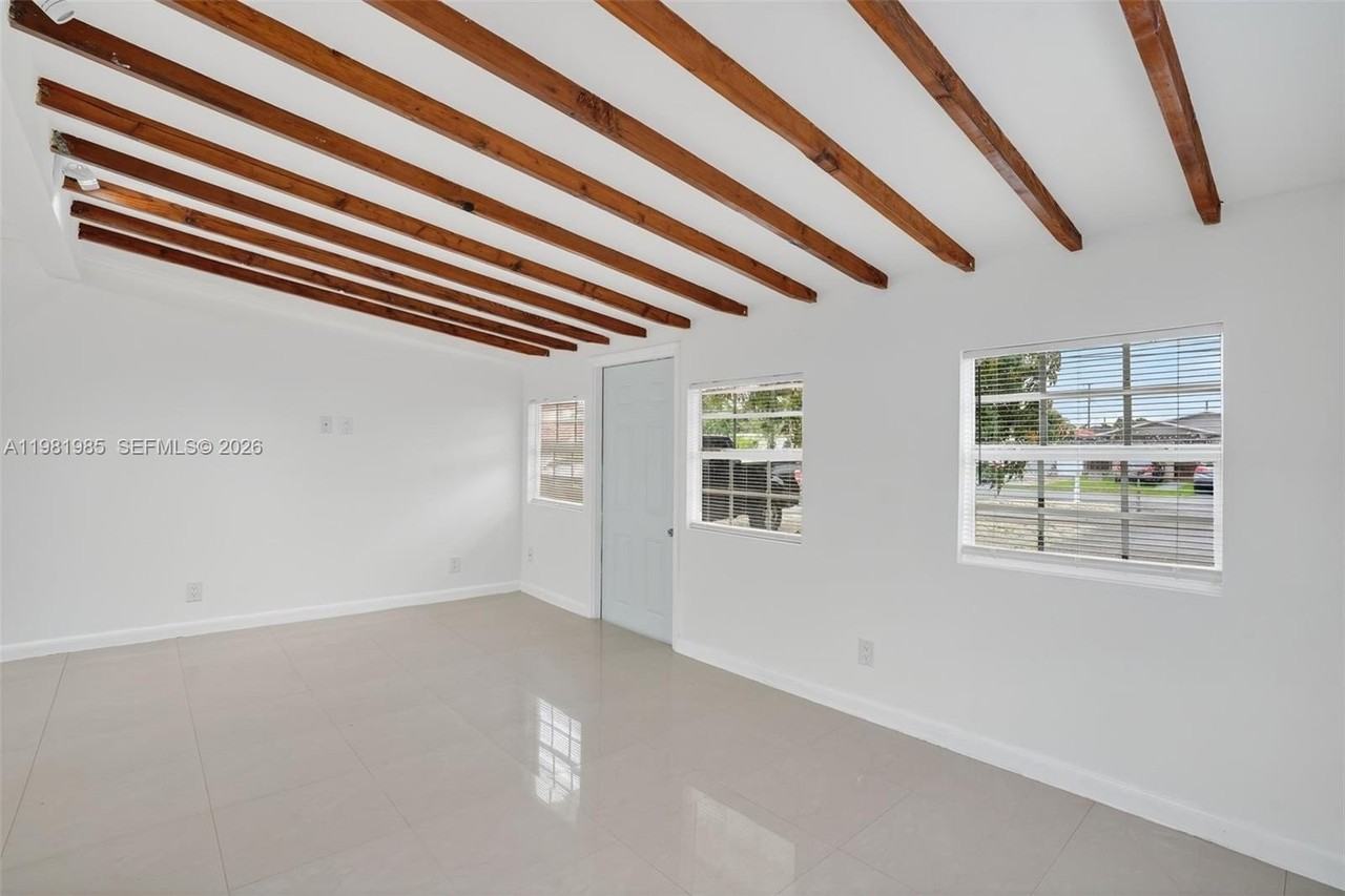 6761 Sw 13th Ter #1 - Photo 7 of 23