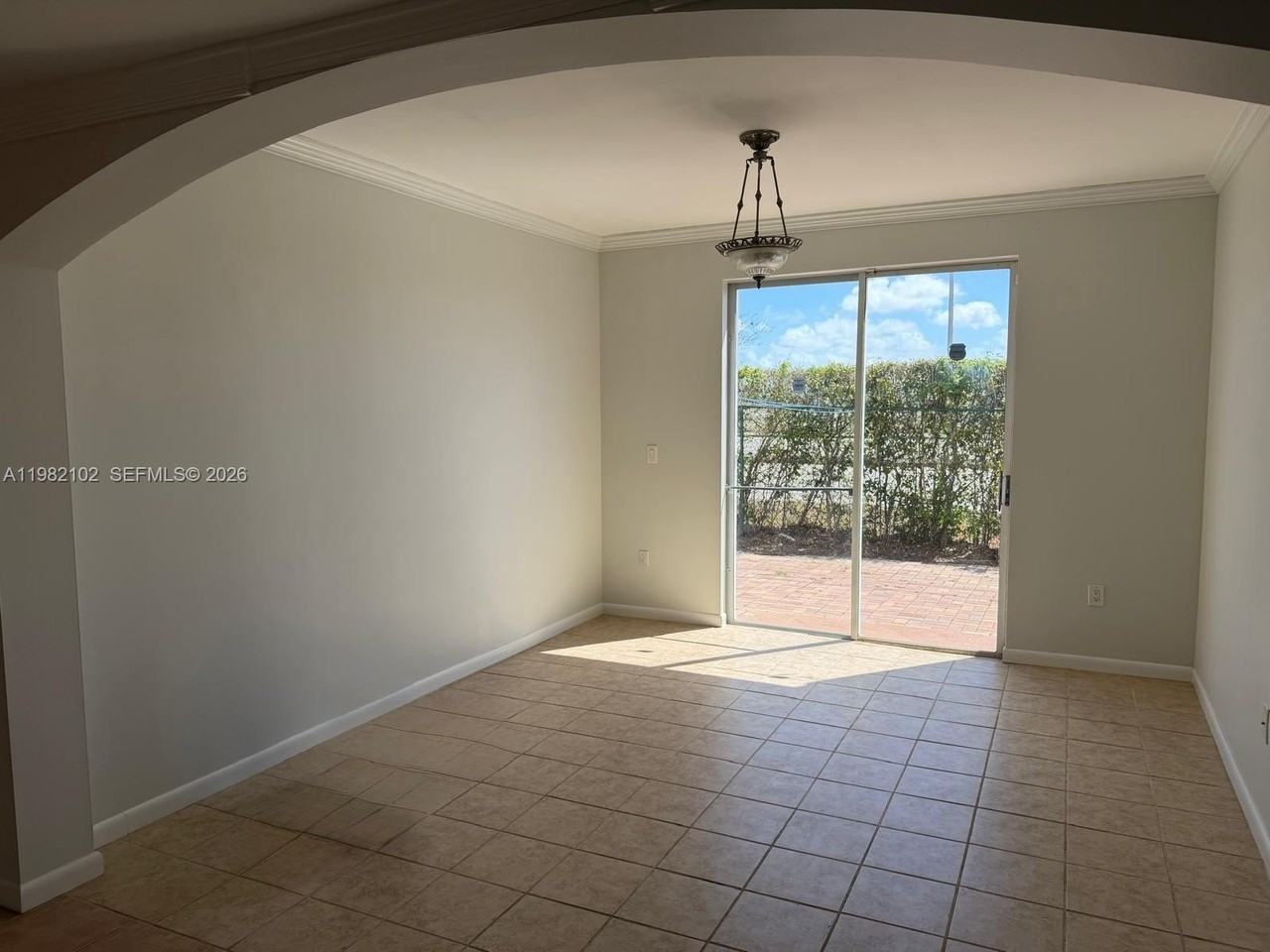 16060 Sw 87th Ter #0 - Photo 4 of 40