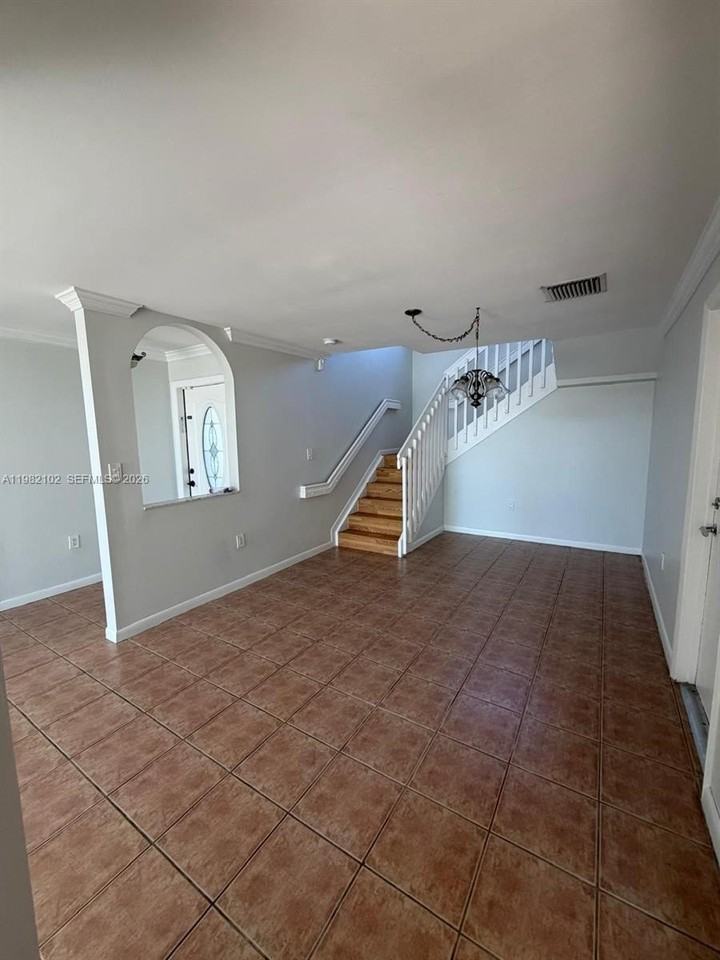 16060 Sw 87th Ter #0 - Photo 6 of 40