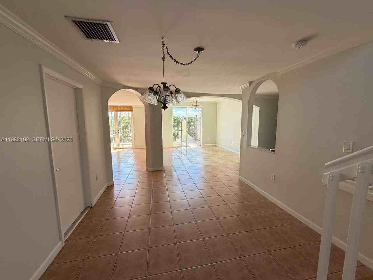16060 Sw 87th Ter #0 - Photo 7 of 40