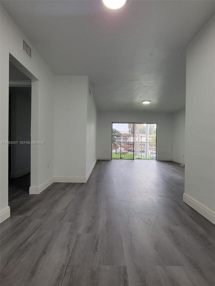 7610 Sw 82nd St #J207 - Photo 2 of 13