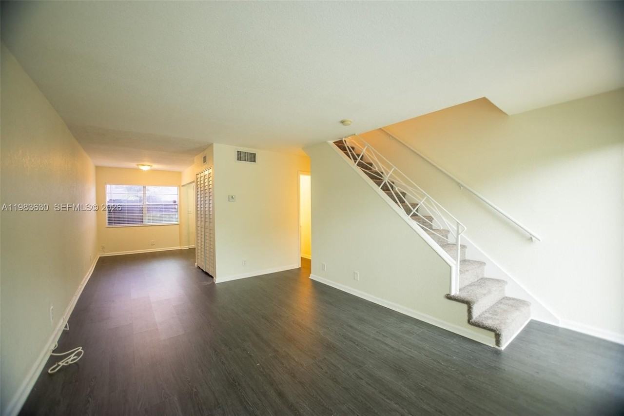 4803 Nw 9th Dr #4803 - Photo 2 of 34