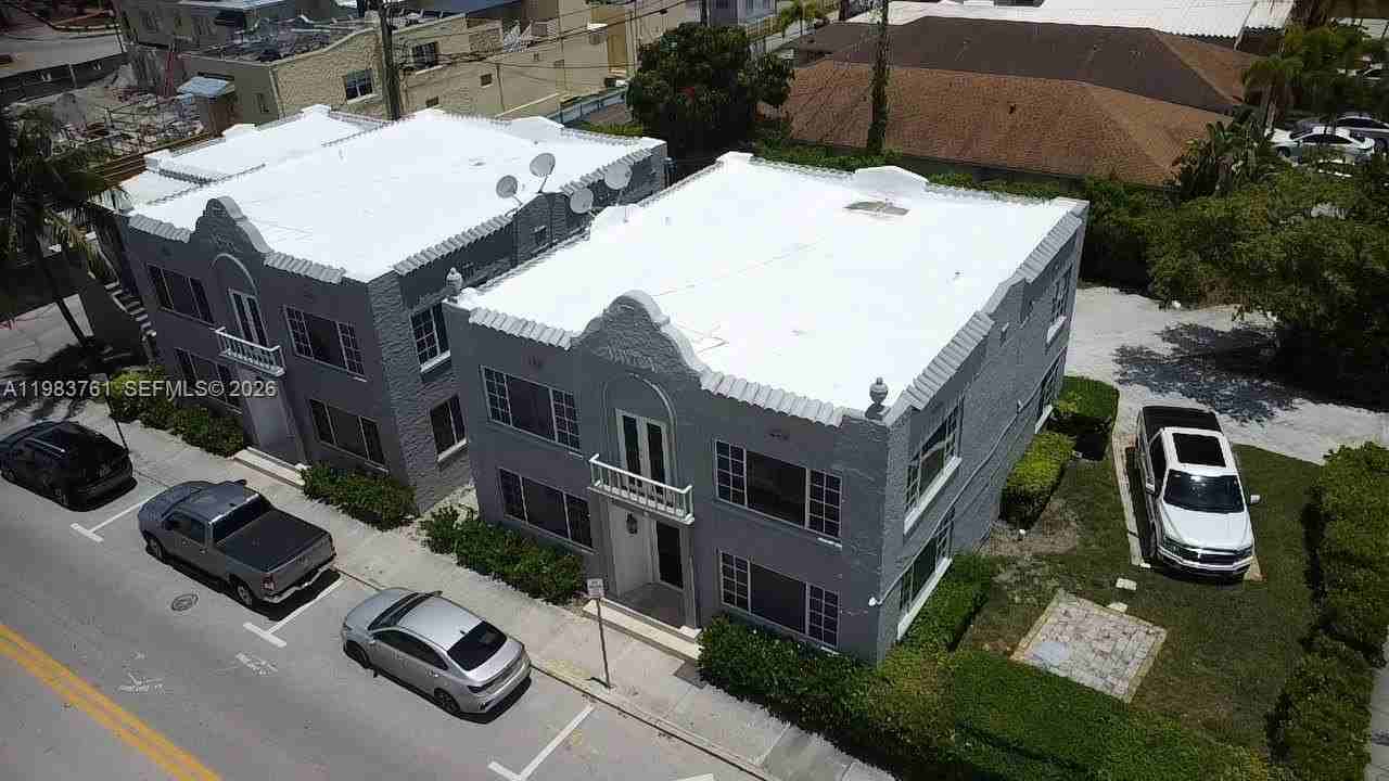 223 S 17th Ave #2