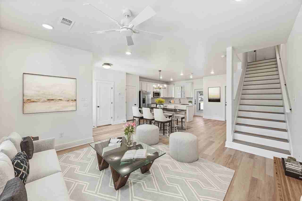 522 Mercado St #522 - Photo 4 of 34