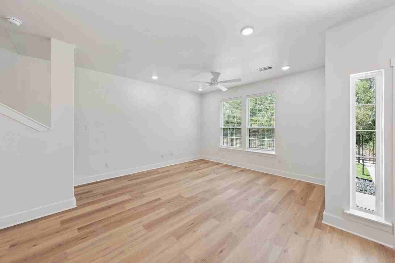 522 Mercado St #522 - Photo 5 of 34