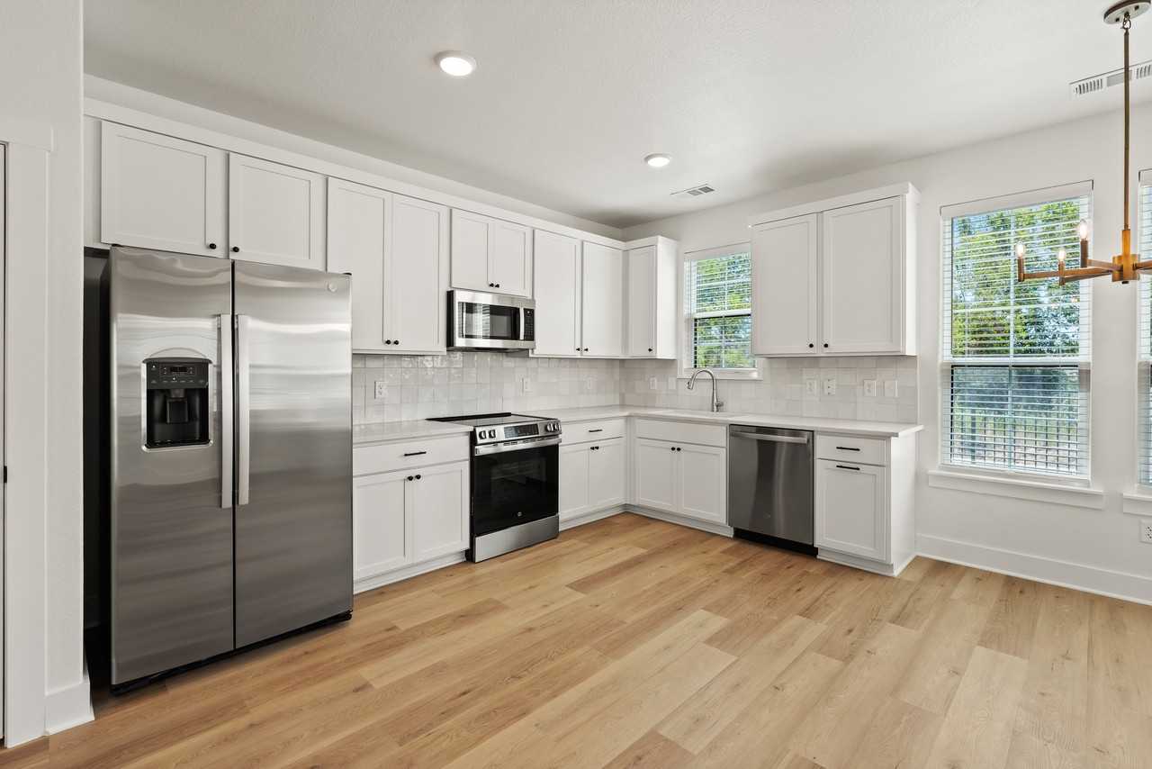 602 Mercado St #602 - Photo 4 of 29