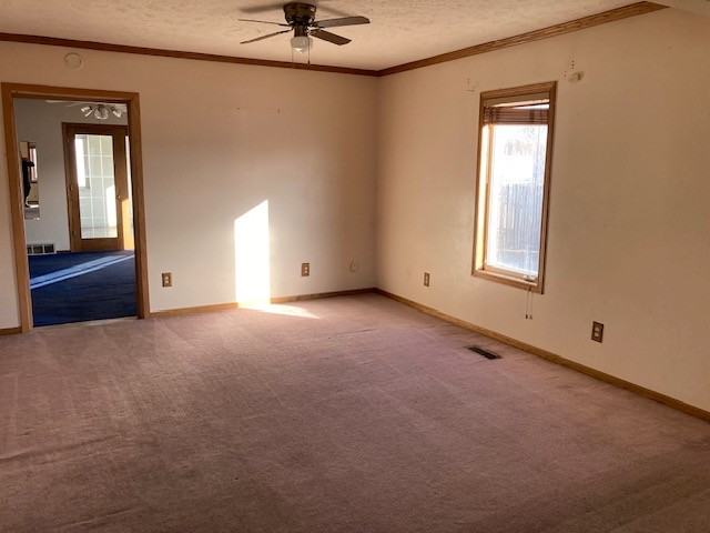 411 N Shady Bend Rd - Photo 4 of 23