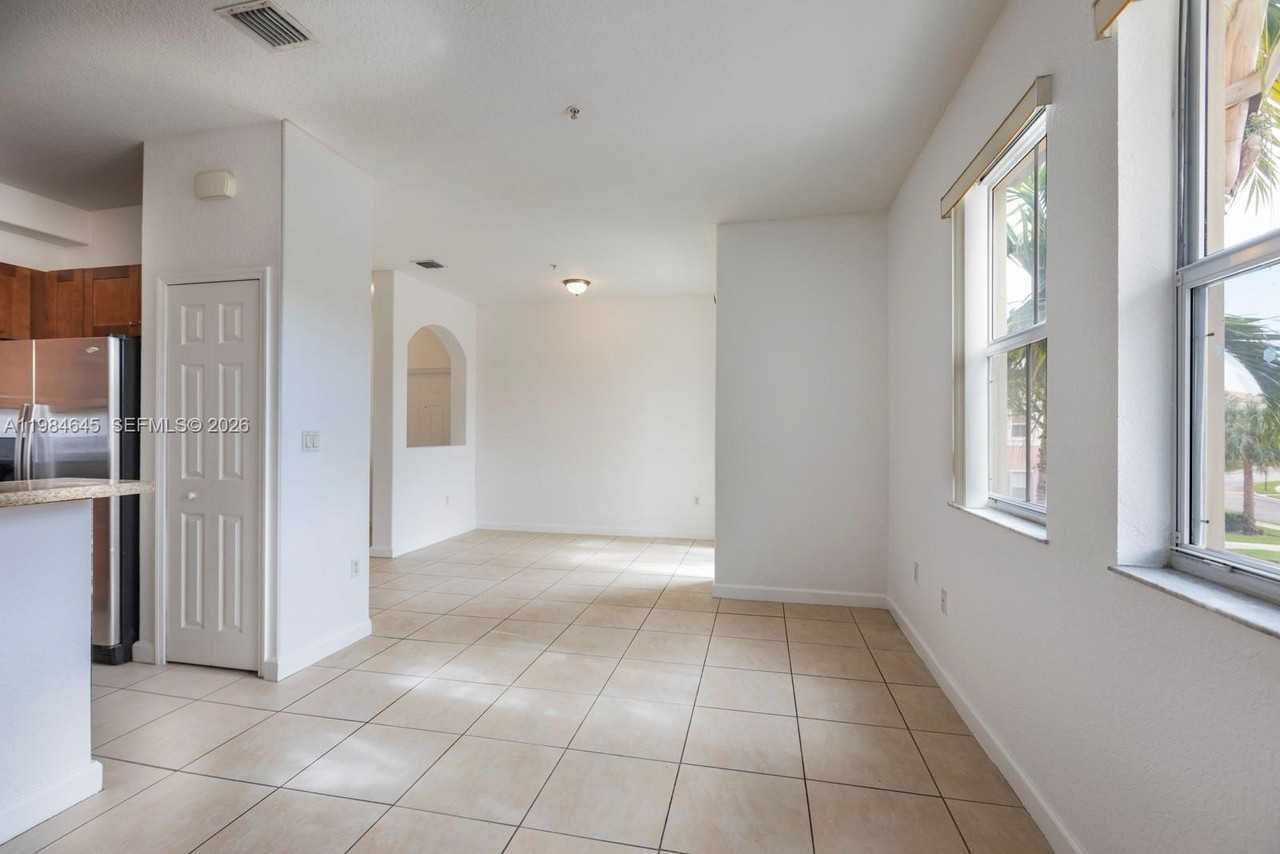 10022 Nw 7th St #206 - Photo 7 of 24