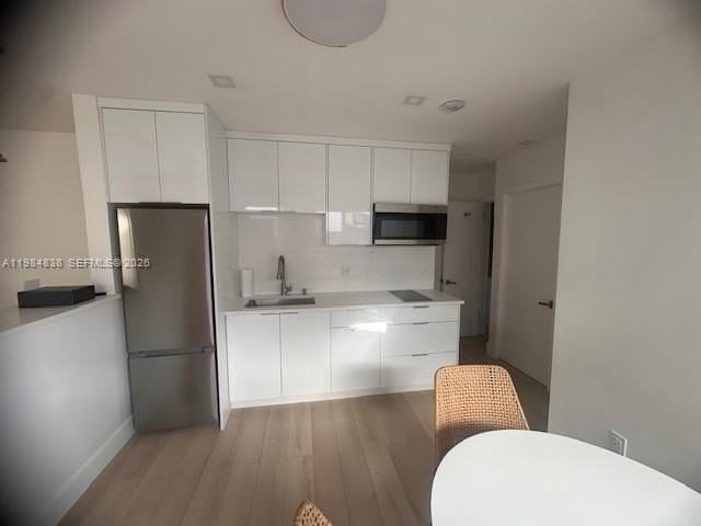 1634 Fletcher St #2 - Photo 3 of 10