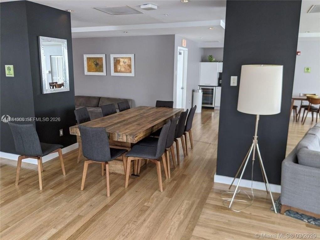 133 Ne 2nd Ave #302 - Photo 4 of 24