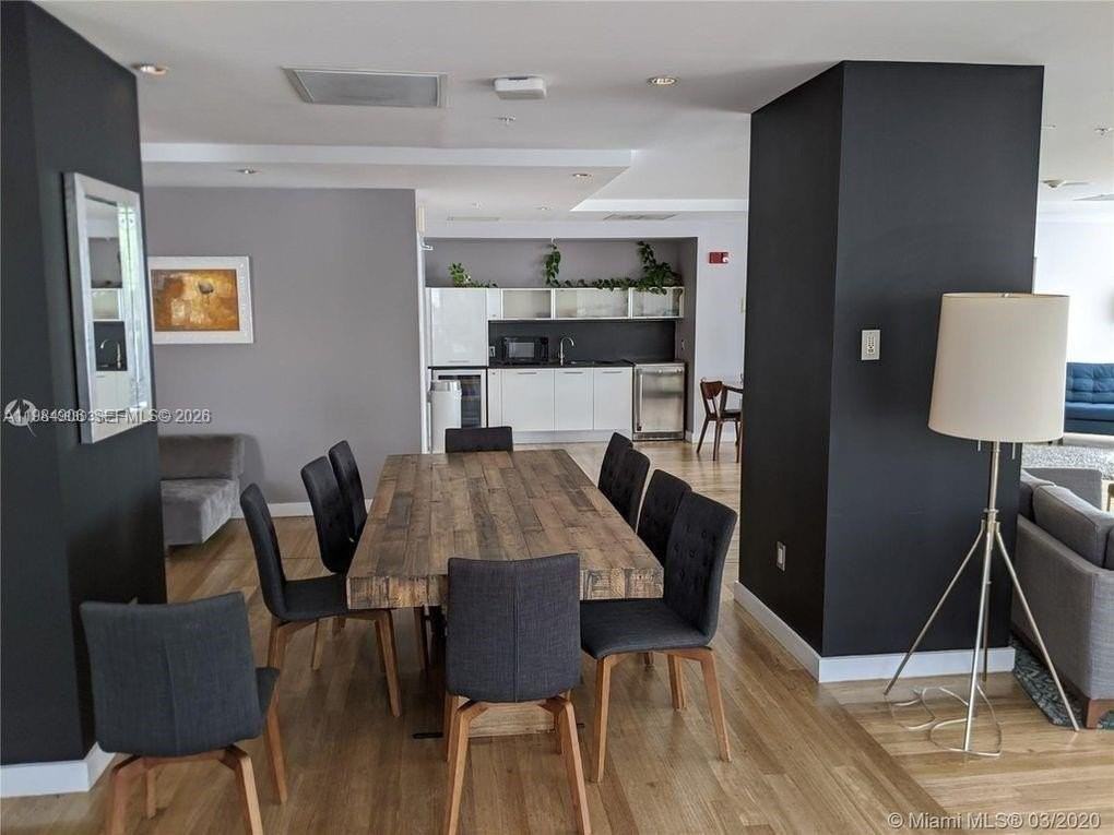 133 Ne 2nd Ave #302 - Photo 6 of 24