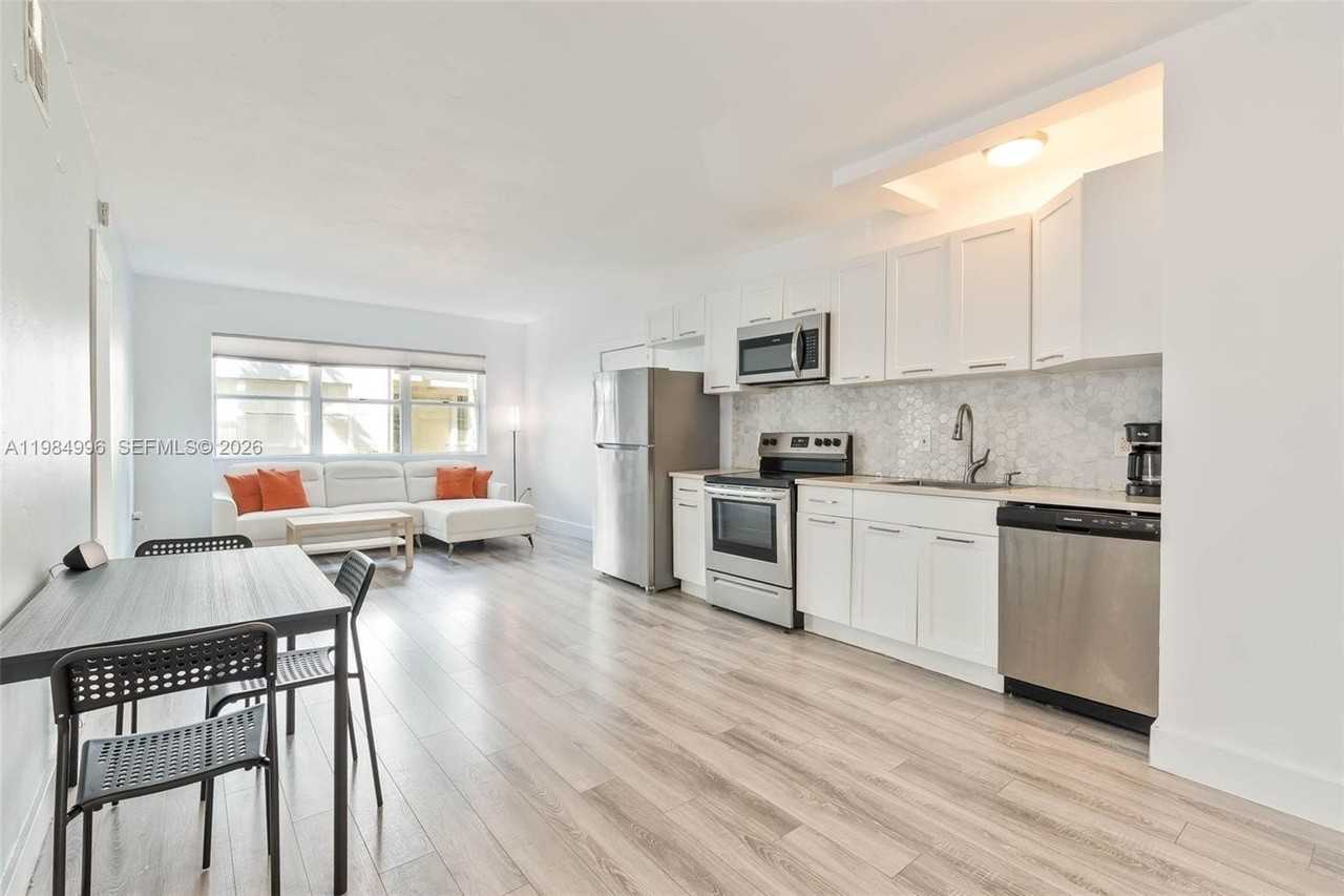 1275 Marseille Dr #35