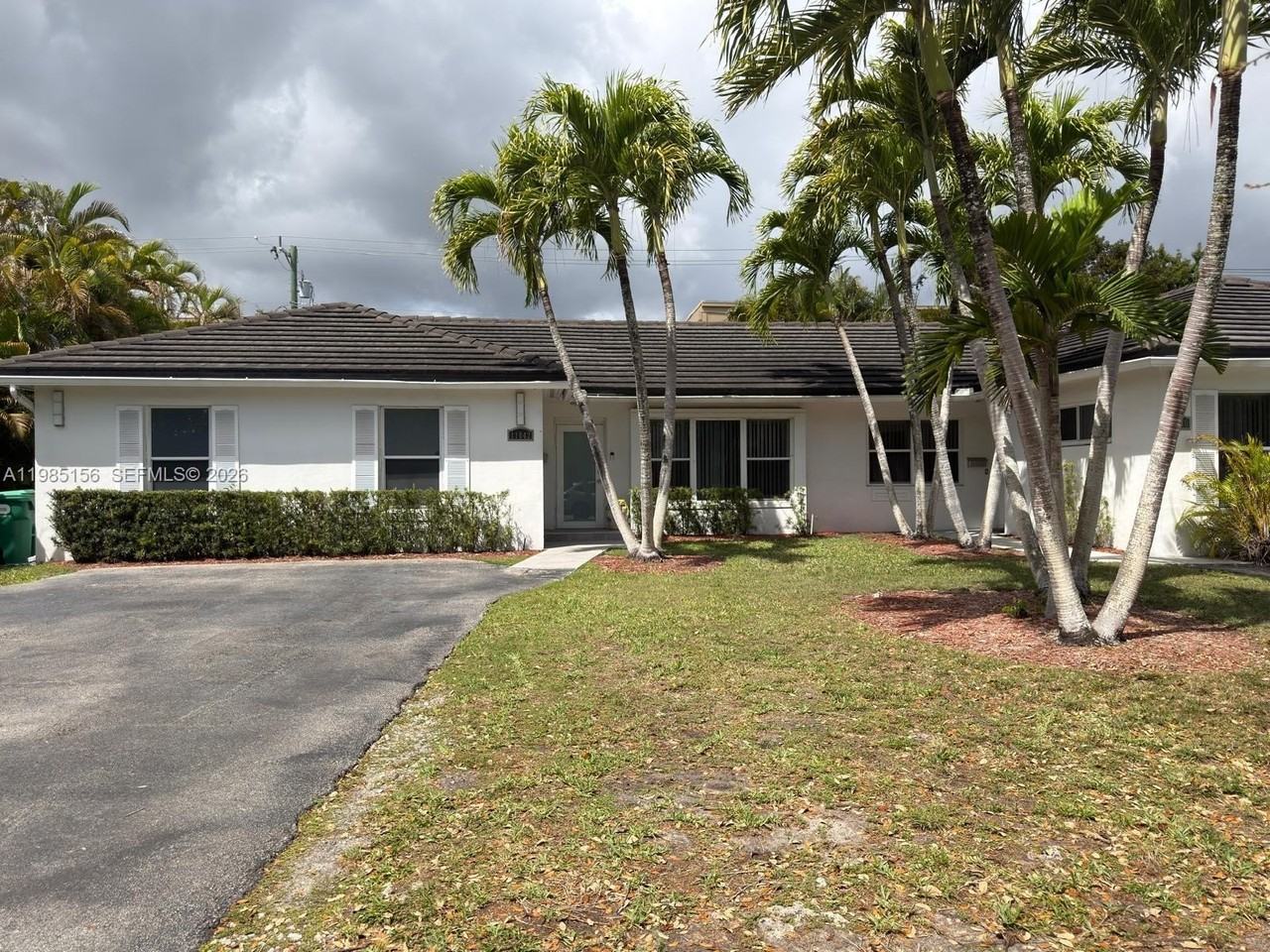 11840 Sw 81st Rd #1 - Photo 2 of 19