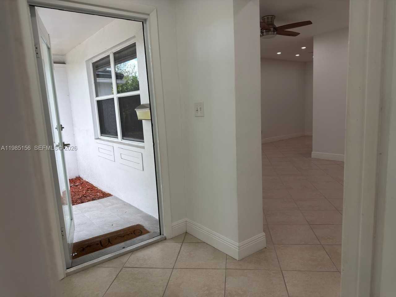 11840 Sw 81st Rd #1 - Photo 3 of 19