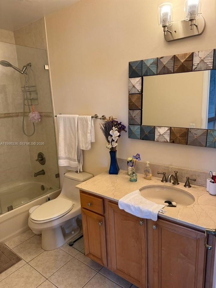 5271 Sw 8th St #405 - Photo 3 of 8