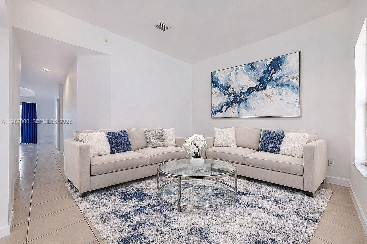 2014 Ne 38th Rd #2014 - Photo 4 of 37