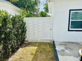 featured image of 3251 Sw 104th Ct #3251