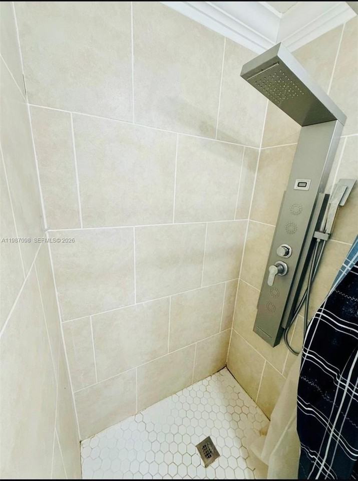 3251 Sw 104th Ct #3251 - Photo 6 of 8