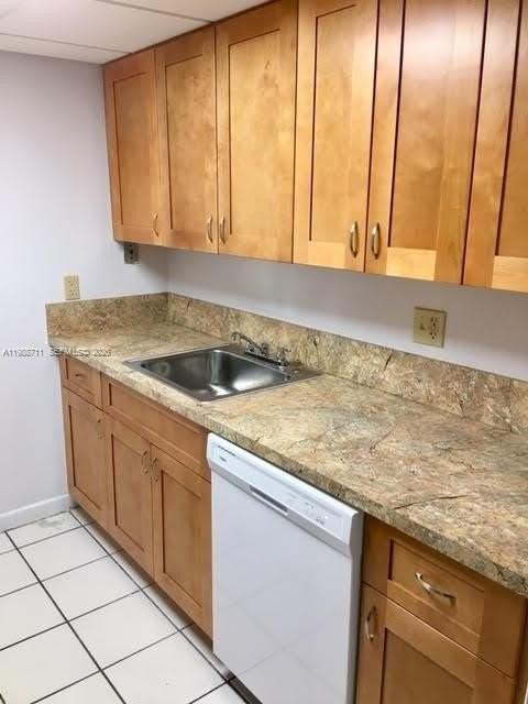 14221 N Kendall Dr #206C - Photo 2 of 6