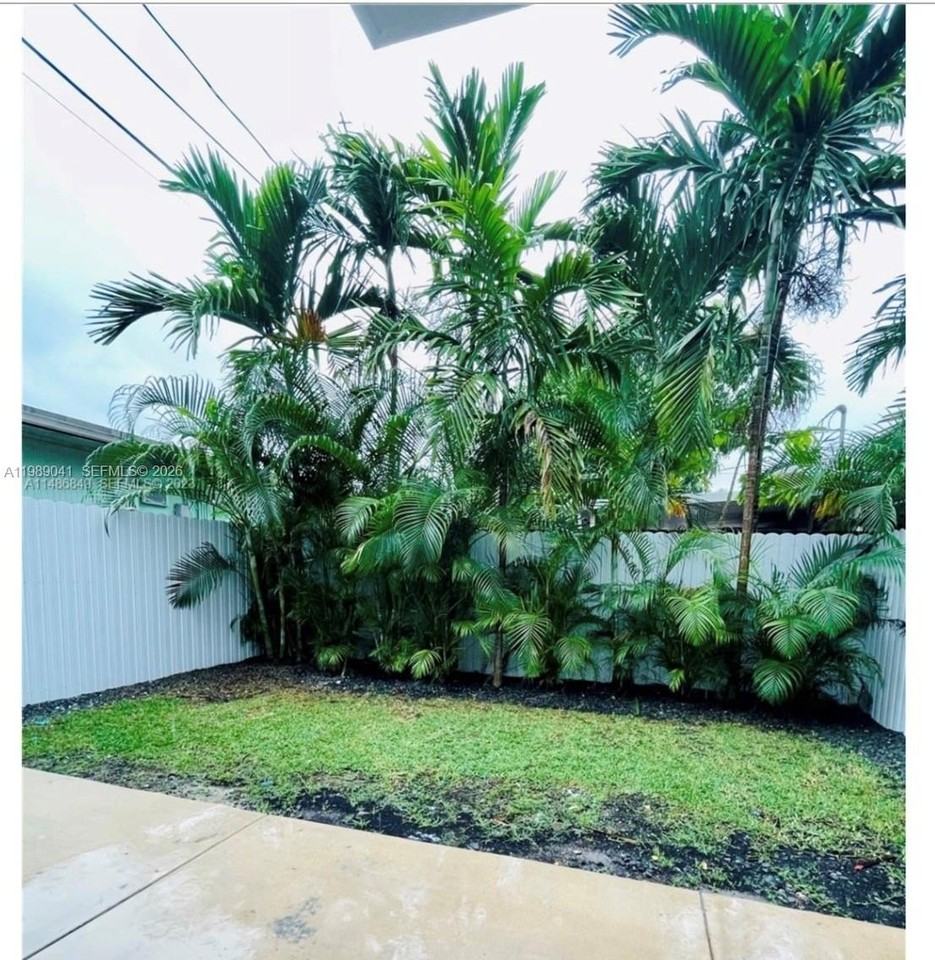 315 Nw 34th Ave #315 - Photo 6 of 8