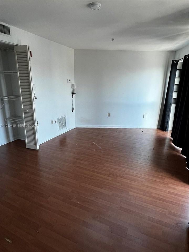 5705 Sunset Dr #5705 - Photo 6 of 6