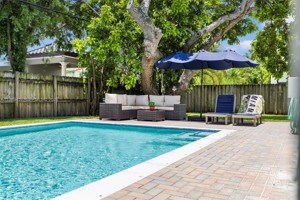 featured image of 1924 Sw 20th St #0