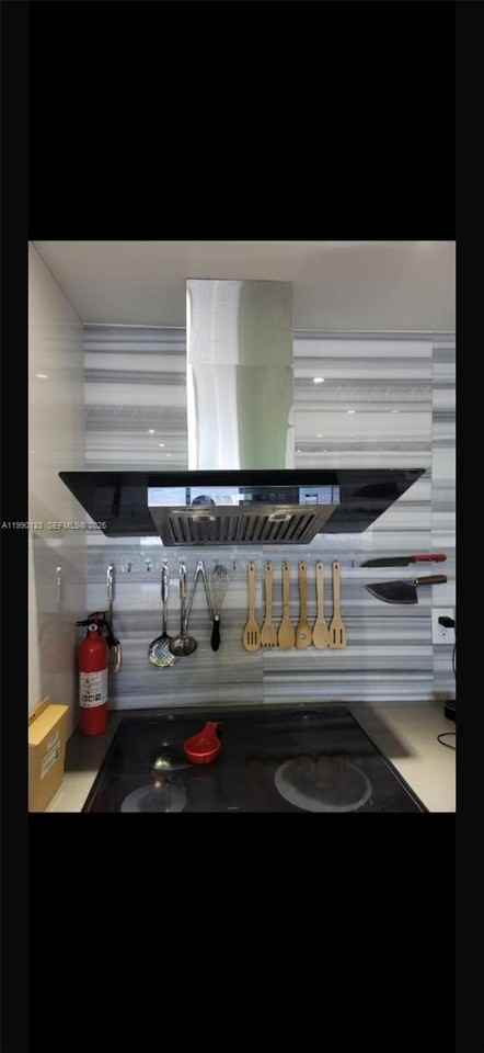 401 Ocean Dr #1124 - Photo 6 of 7